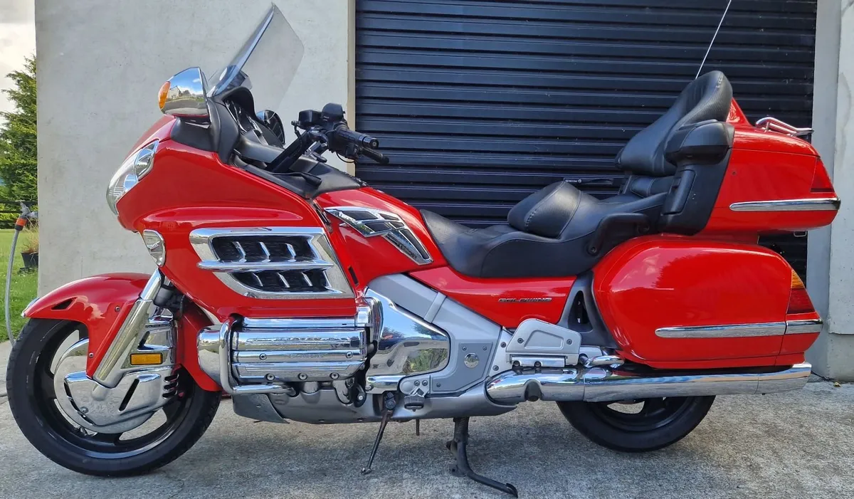 Honda GL1800 Goldwing - Image 2