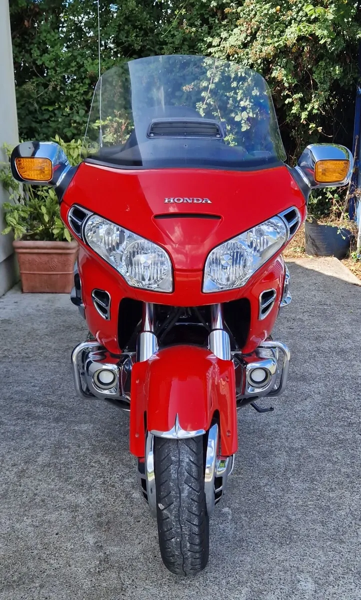 Honda GL1800 Goldwing - Image 4
