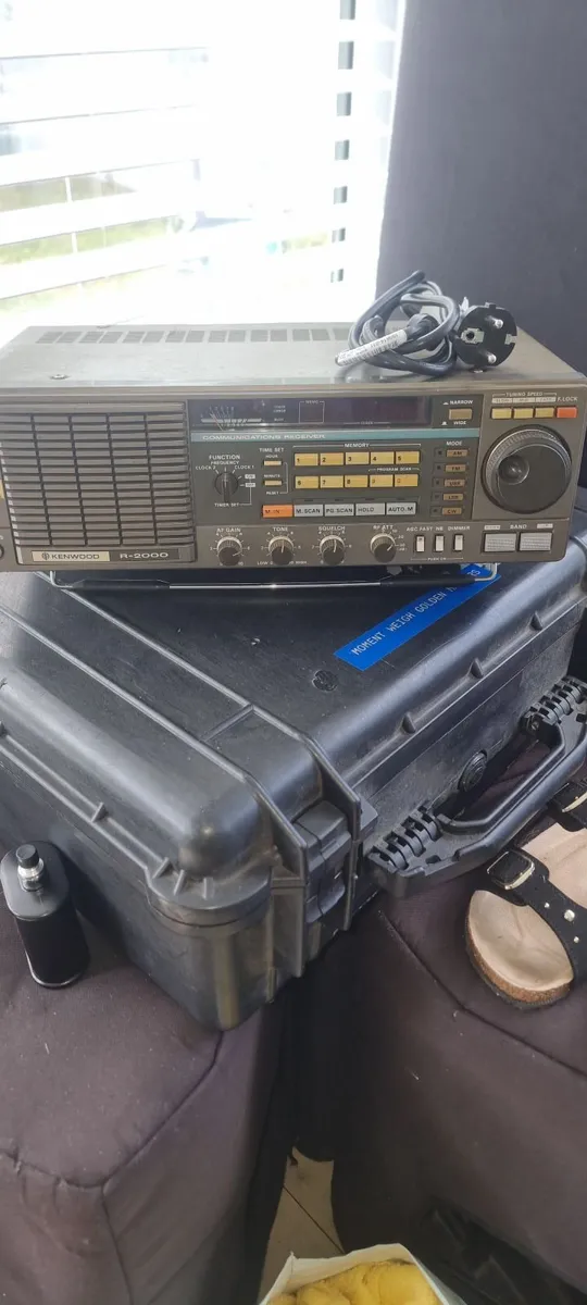 Kenwood communication radio receiver - Image 1
