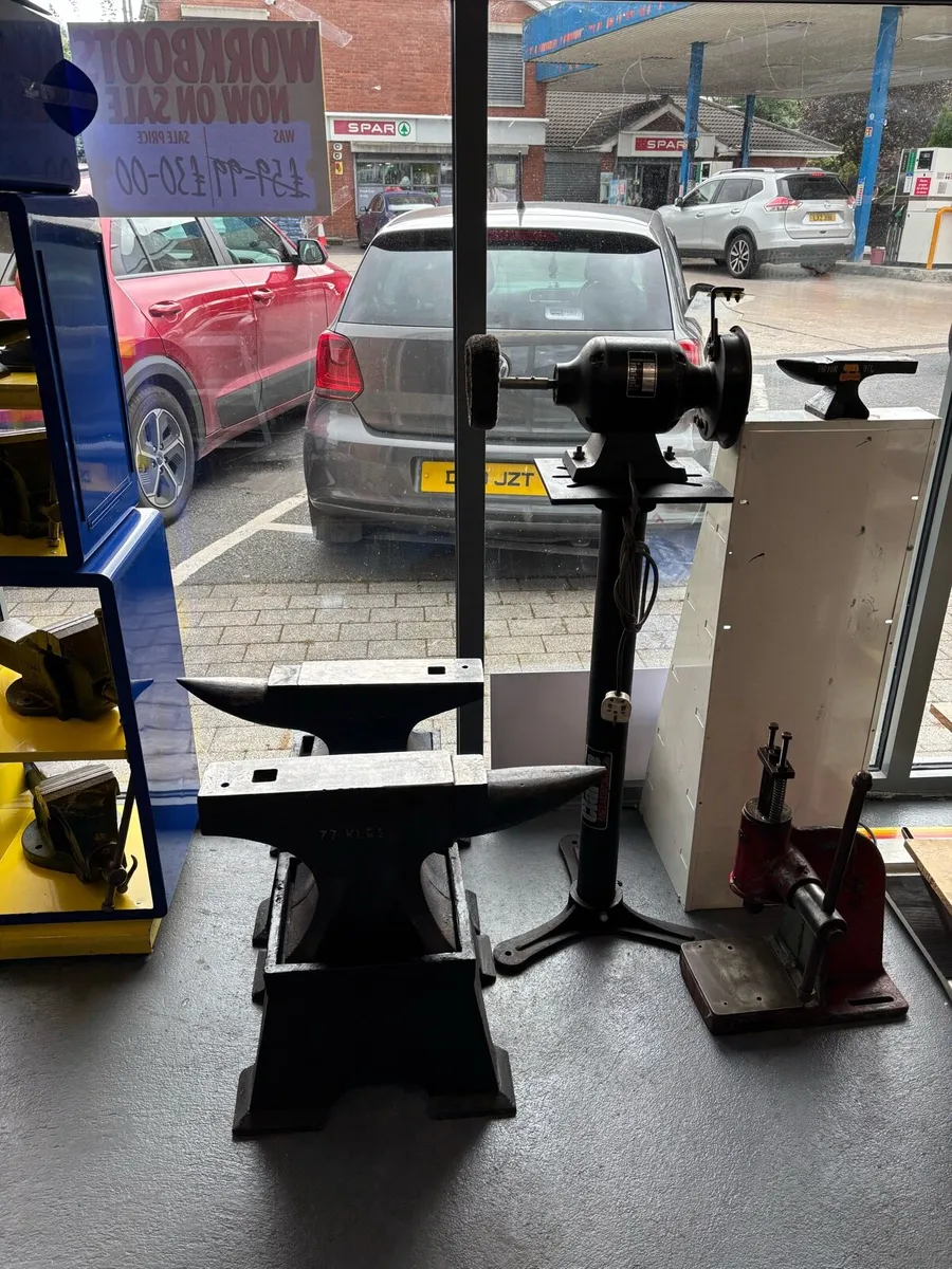 WORKSTATION BY GOODBUY TOOLS LTD shipping - Image 2