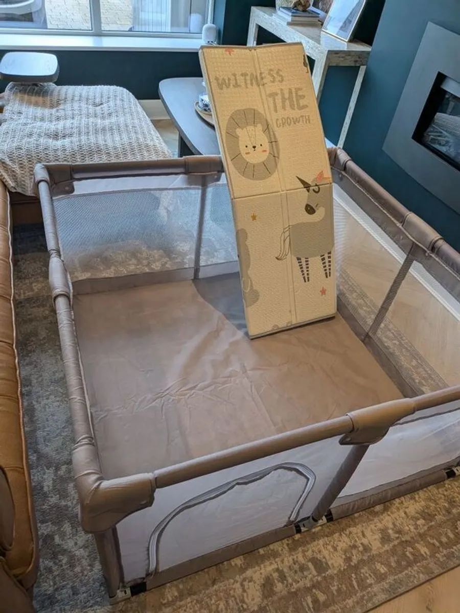 Foldable playpen for baby and toddler - Image 4