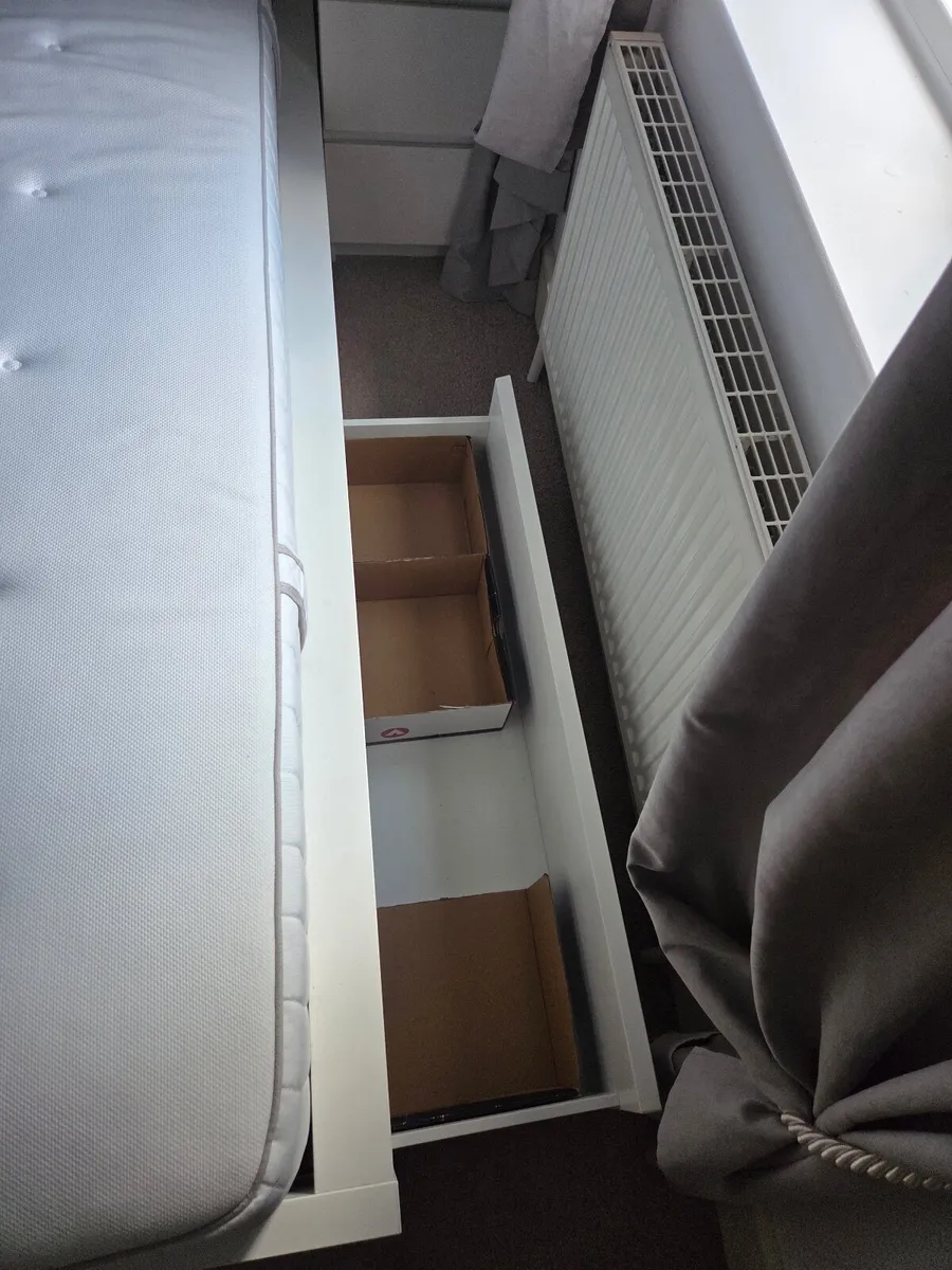 King Size Bed with Storage - Image 4