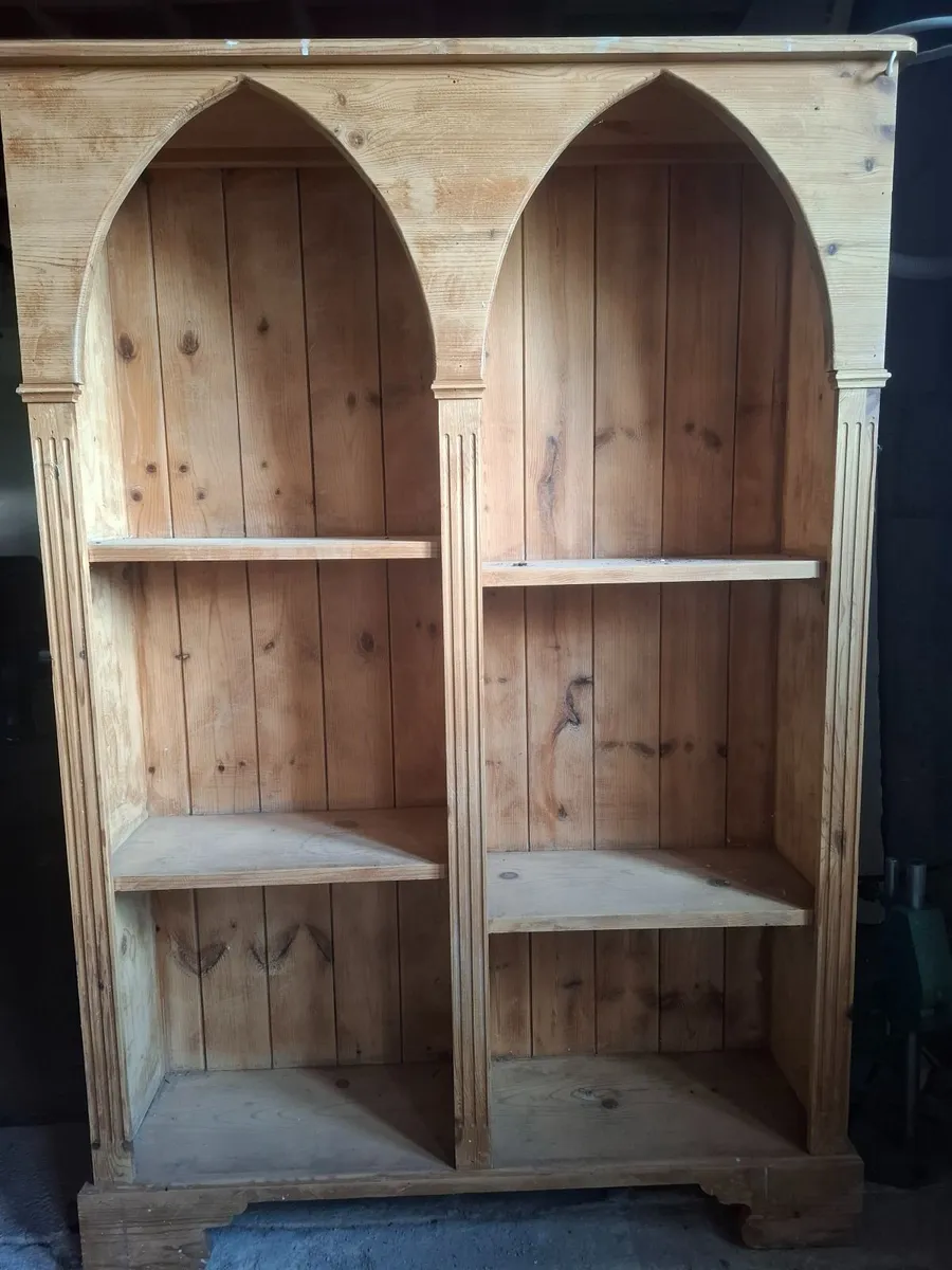 Shelving unit