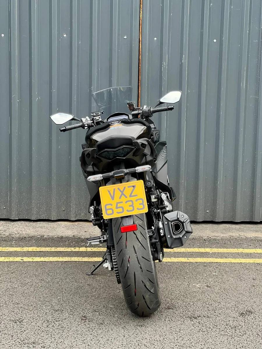 Ex-Demo Kawasaki Ninja 1100 SX 2026 - Image 4