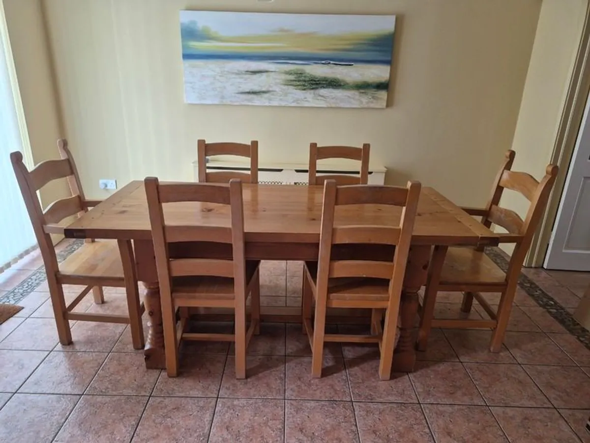 Solid Oak table and chairs - Image 1