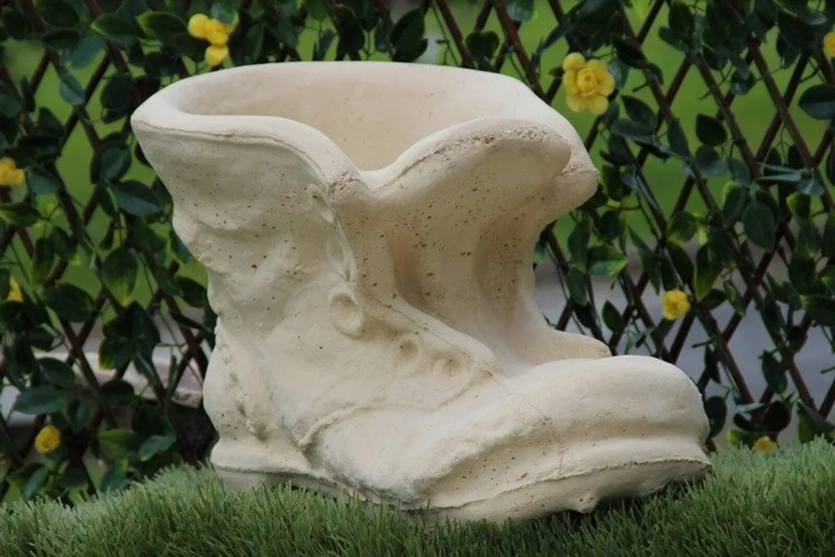 F/glass Moulds for flowerpots - some custom made - Image 2