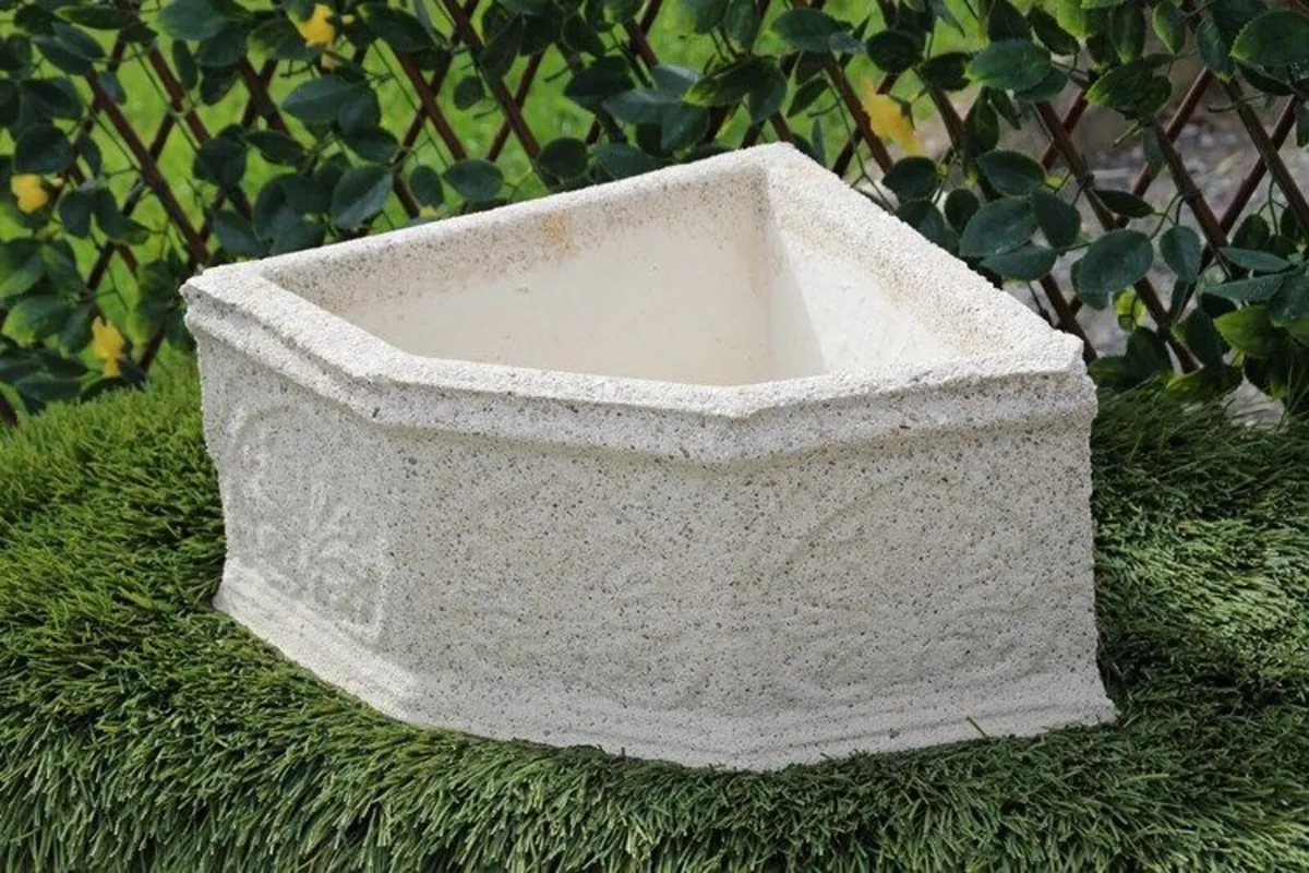 F/glass Moulds for flowerpots - some custom made - Image 3