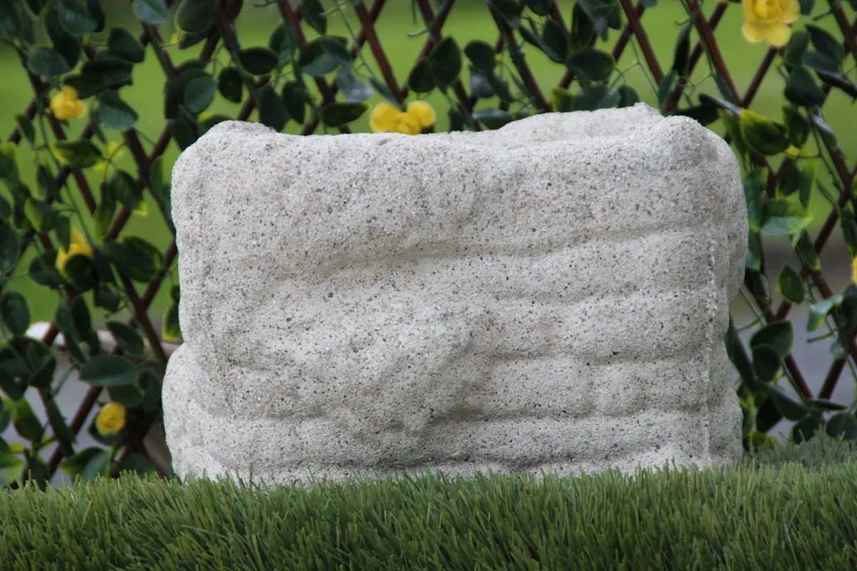 F/glass Moulds for flowerpots - some custom made - Image 4