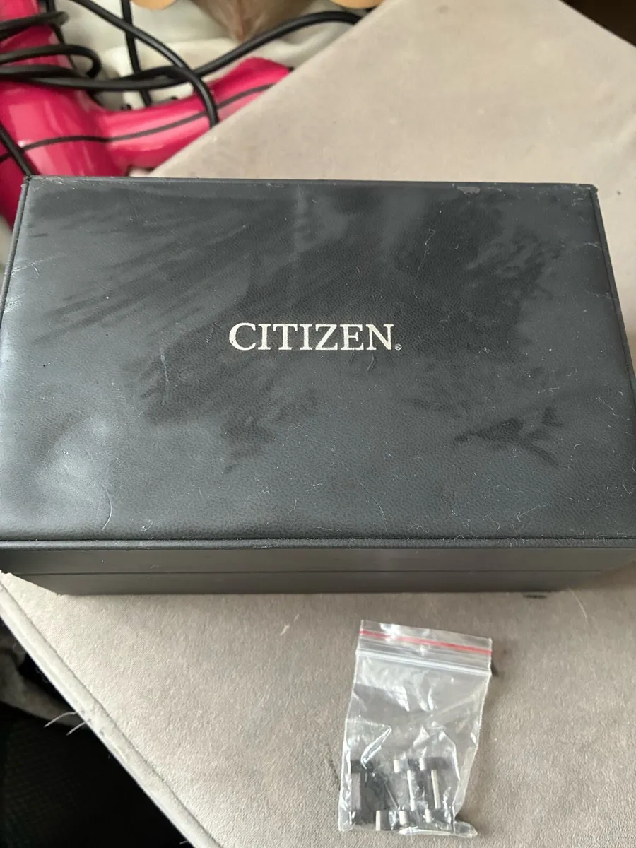 Citizen eco drive Red Arrows - Image 3