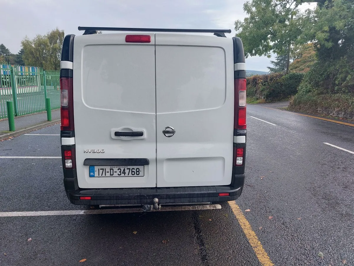 Nissan NV300 2017 - Image 2