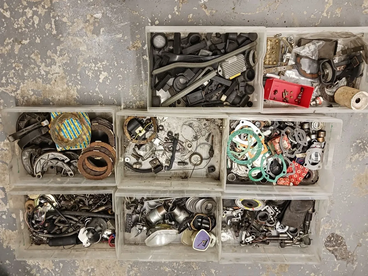 Lambretta/Vespa parts clear out - Image 2