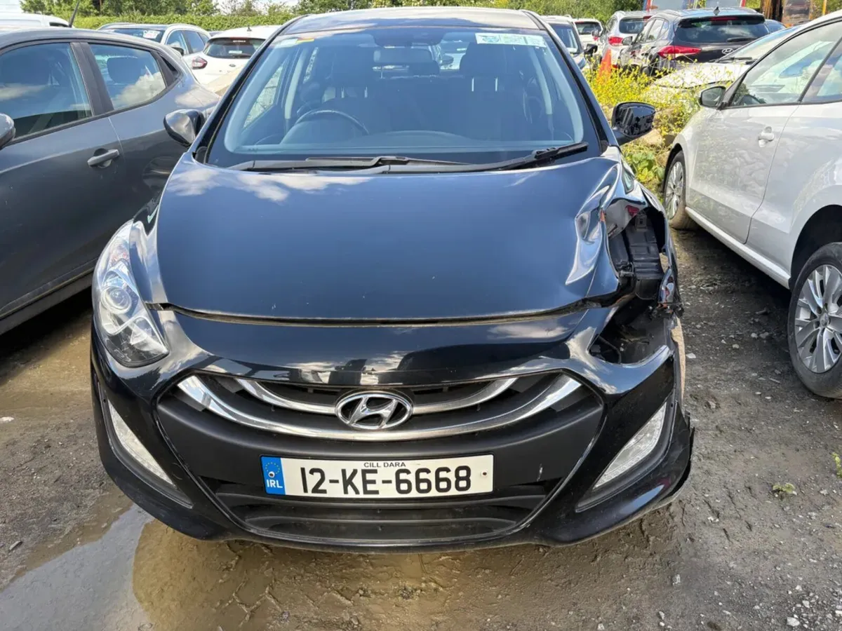 2012 Hyundai i30 1.4 Petrol - Image 3