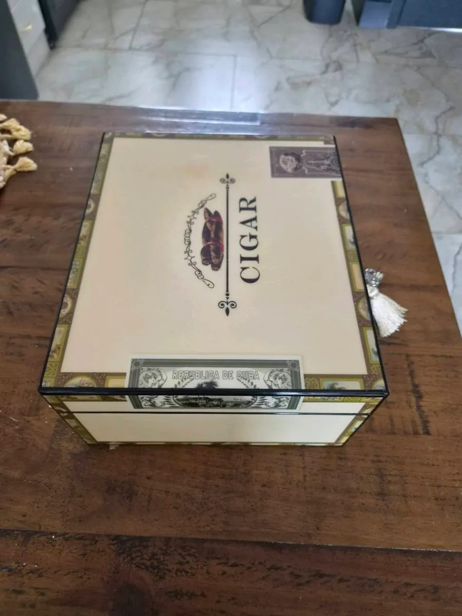 Cigar box - Image 3
