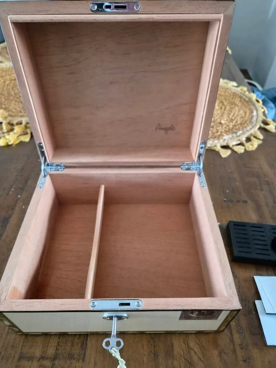 Cigar box - Image 4