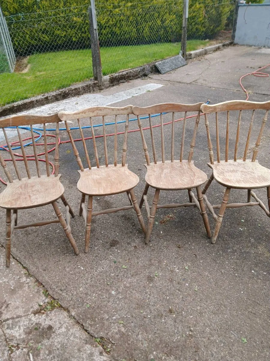 Kitchen chairs