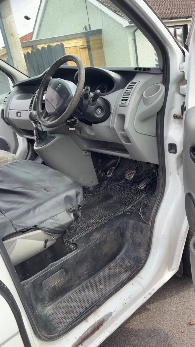 Renault Trafic 2014 - Image 4