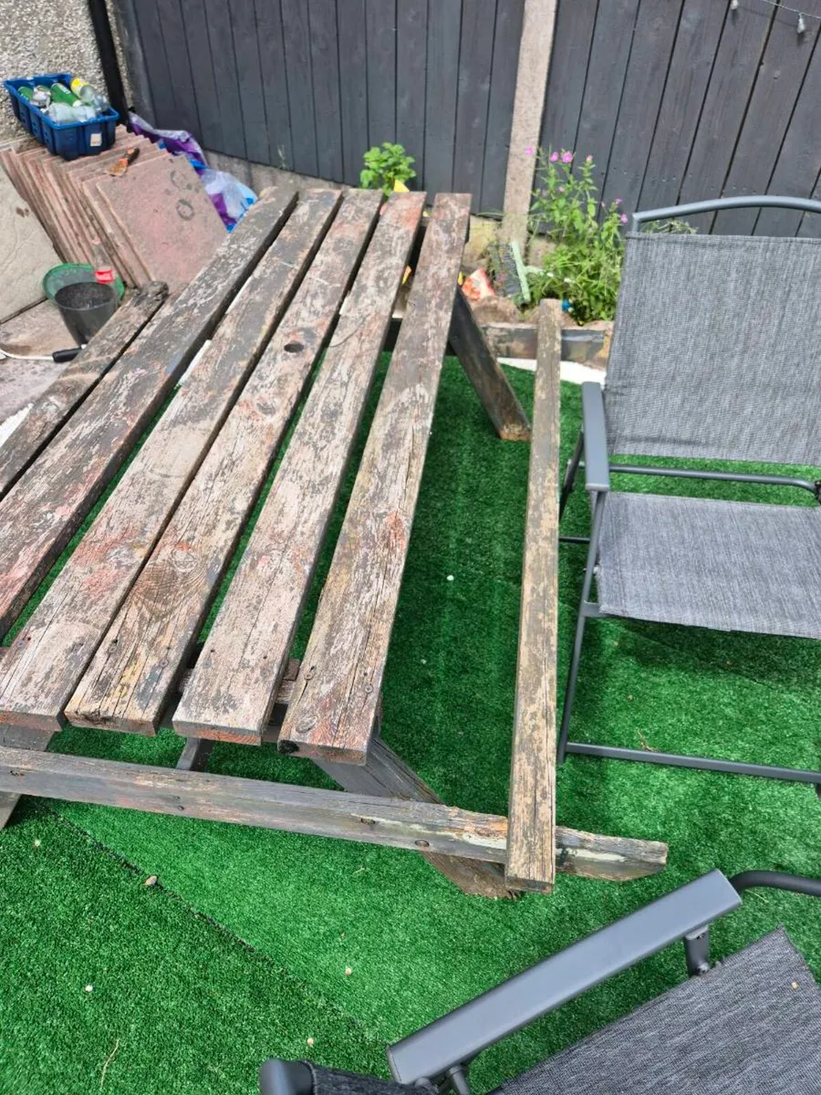 Bench - Image 1