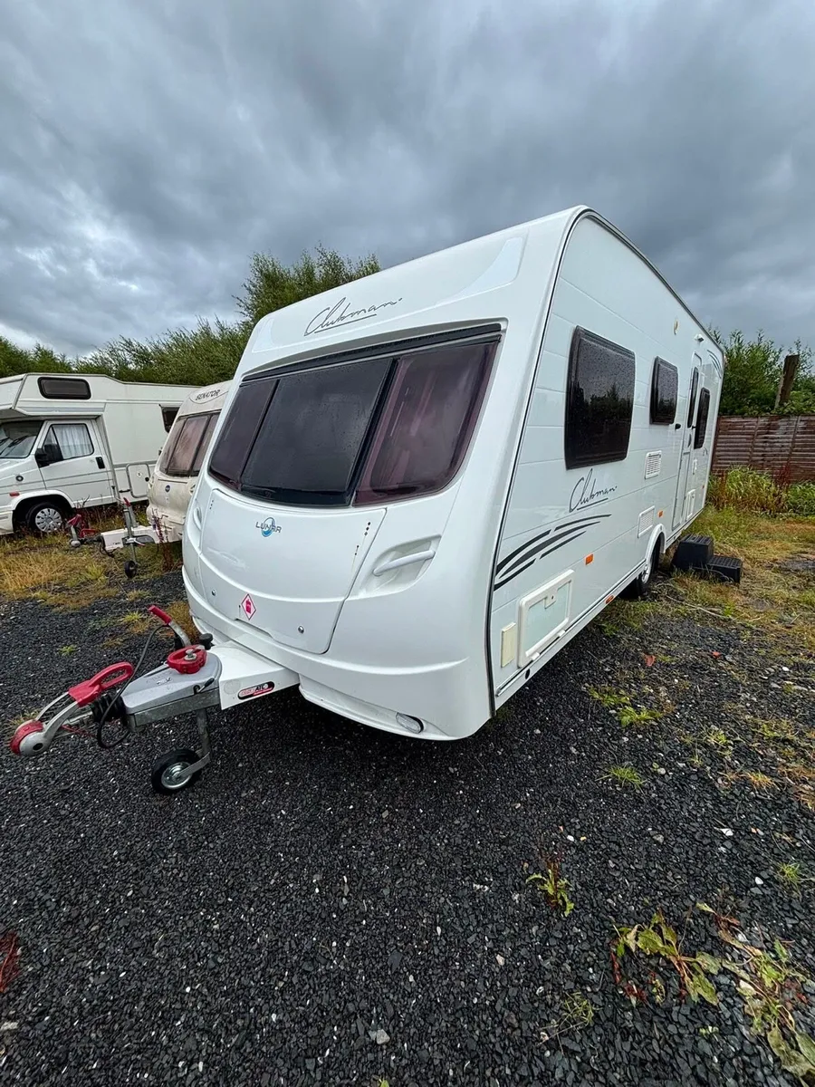 2010 Lunar Clubman 4 Berth Caravan For Sale - Image 2