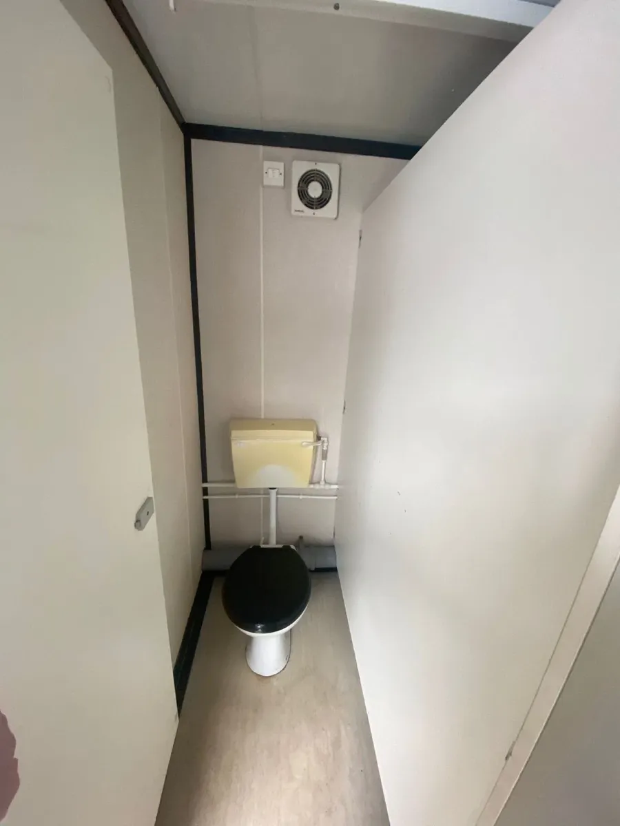 16' x 10' Used Portable Toilet for Sale / Rent - Image 2