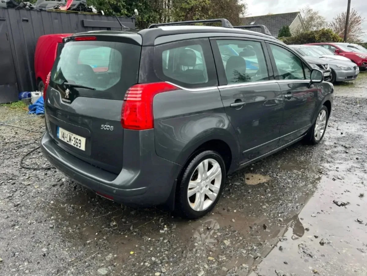 14 Peugoet 5008 1.6 Diesel 7 seats - Image 4