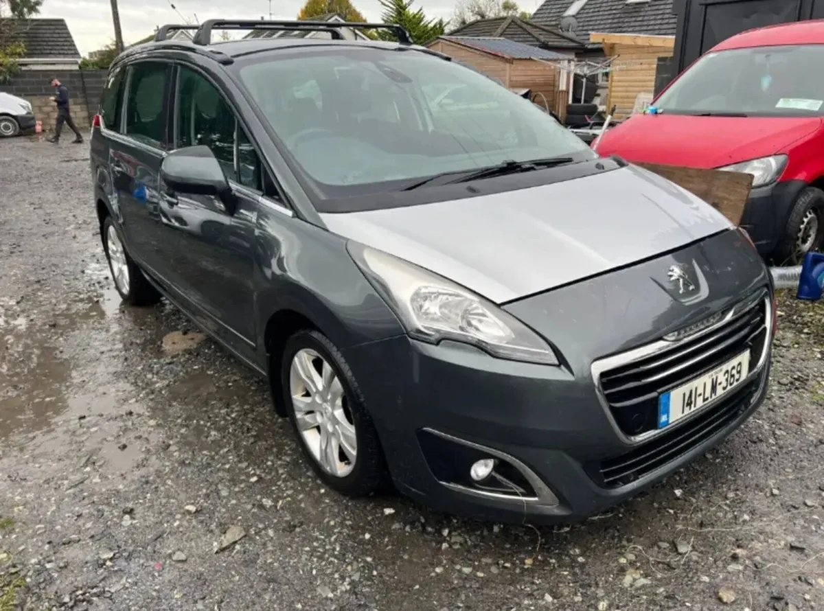 14 Peugoet 5008 1.6 Diesel 7 seats - Image 1