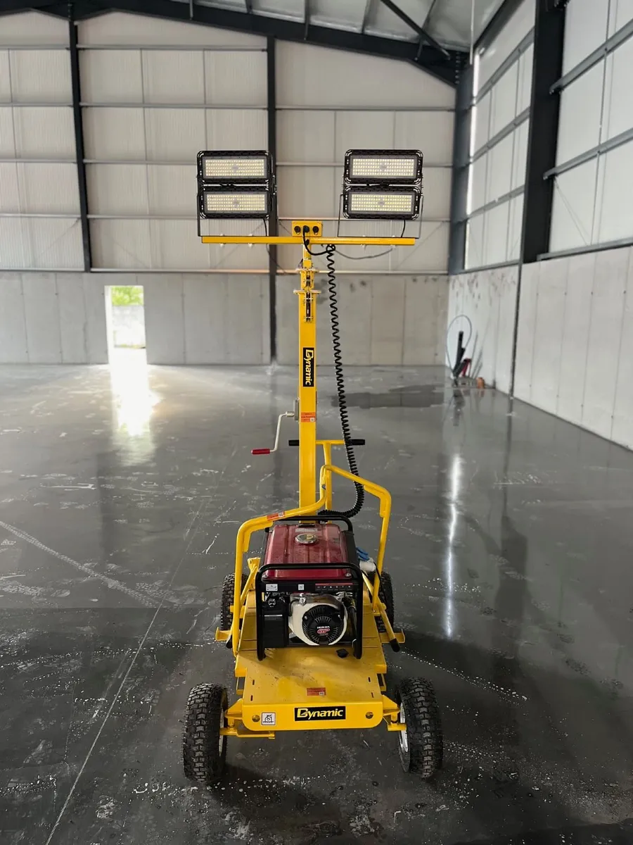 Floor Light With Honda Engine at Toolman - Image 1