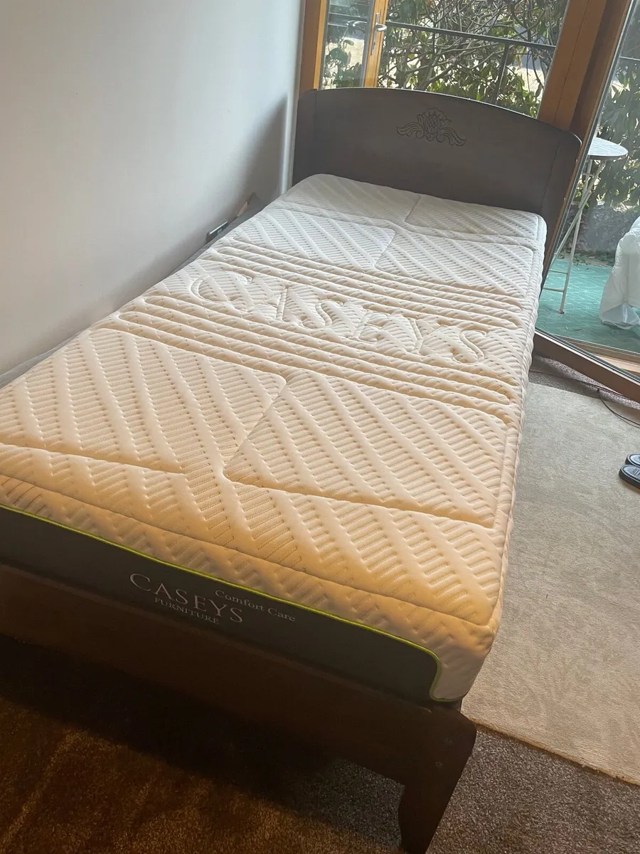 Bed - Image 2