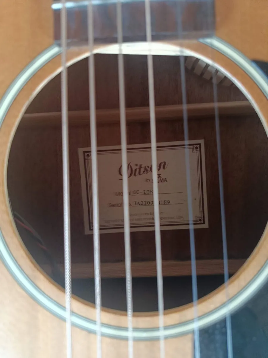Beginner Acoustic  Guitar - Image 4