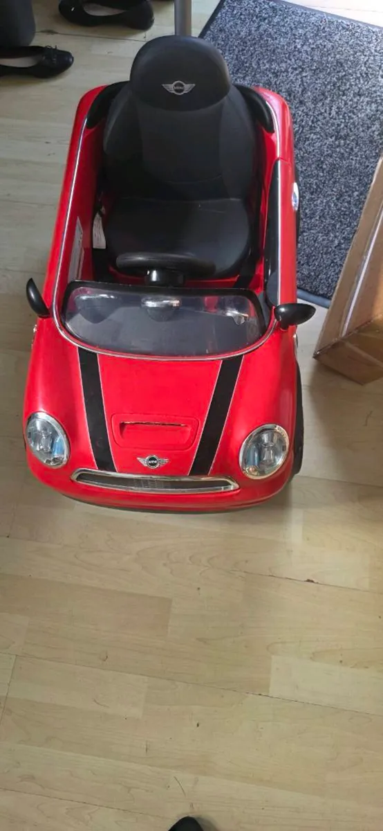 Toy mini car - Image 1