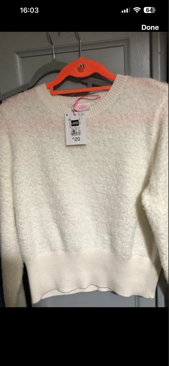 Ladies BNWT jumper size L €10 - Image 1