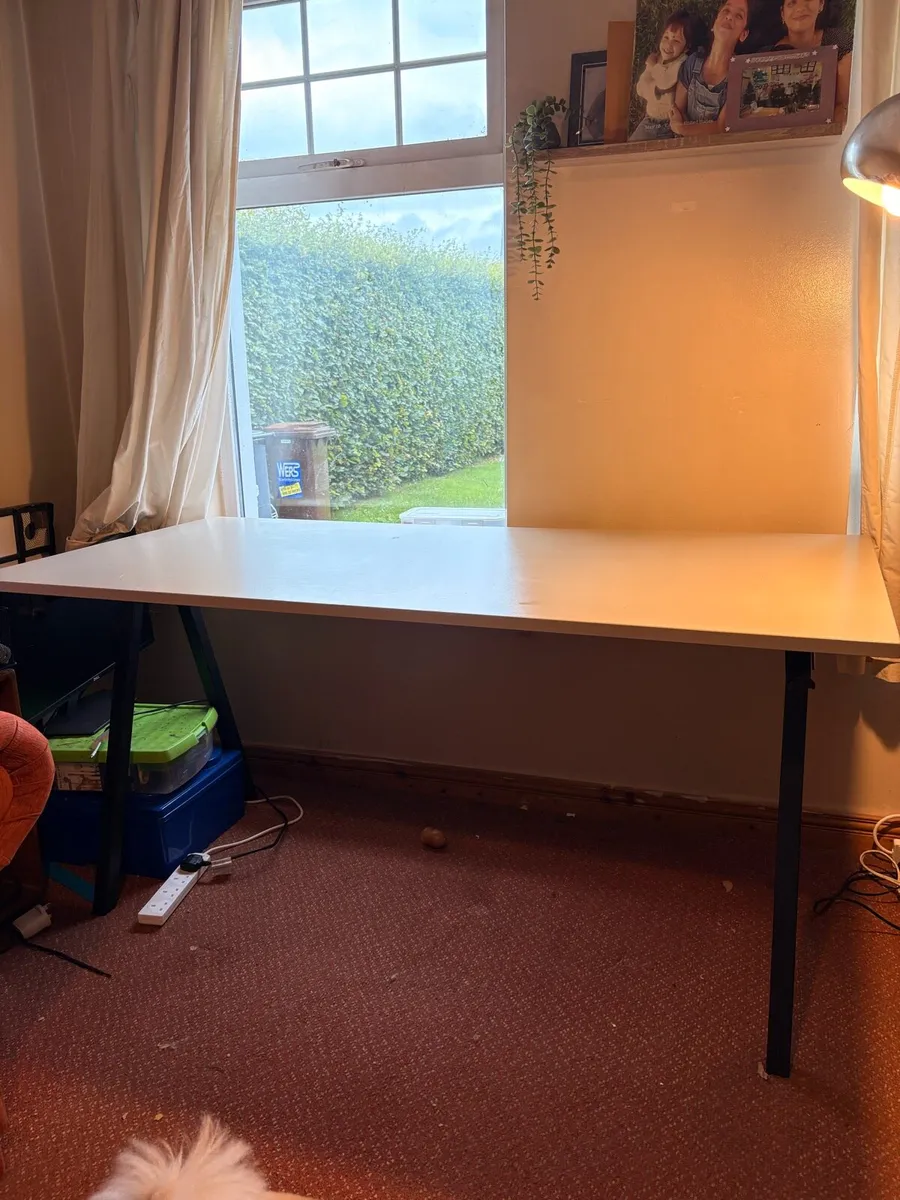 IKEA desk - Image 1