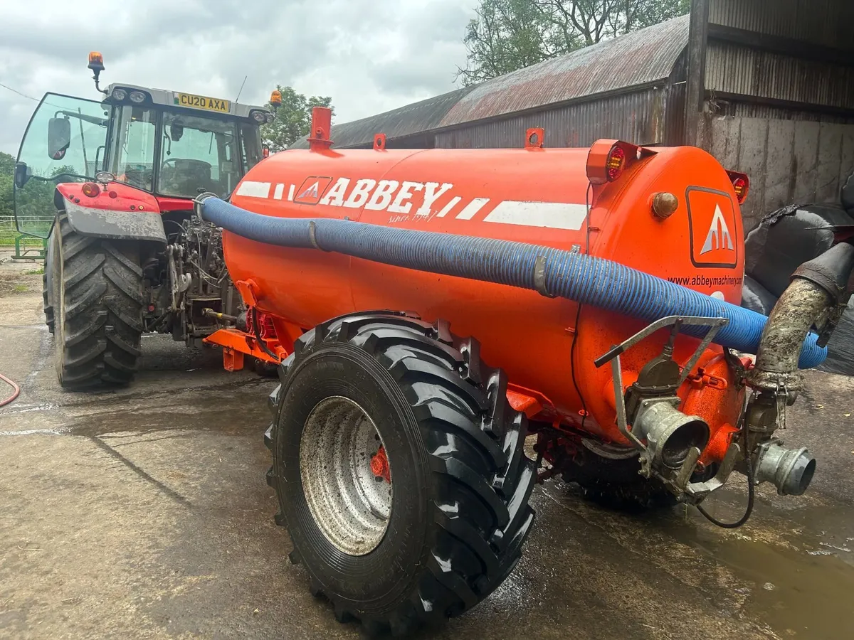 Abbey 1100 Tanker - Image 1