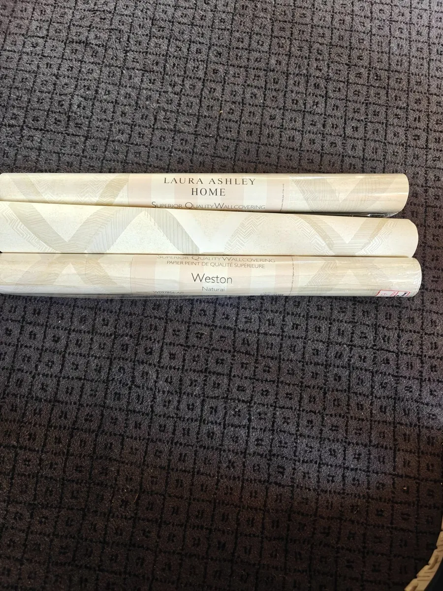 Laura Ashley wallpaper