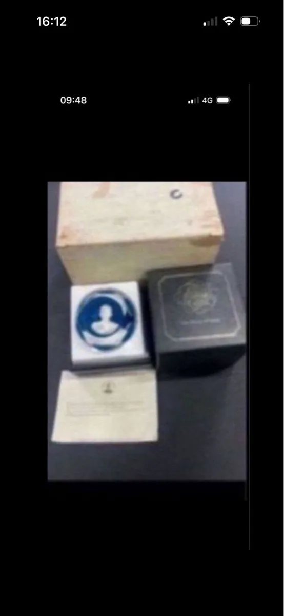 4 pinches baccarat commemorative paperweights - Image 3