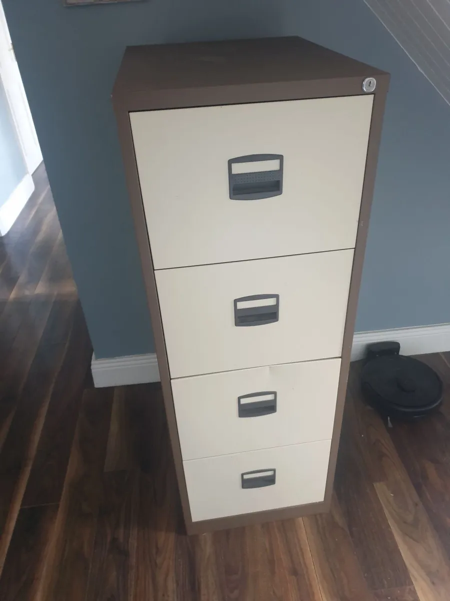 Filing cabinet - Image 2