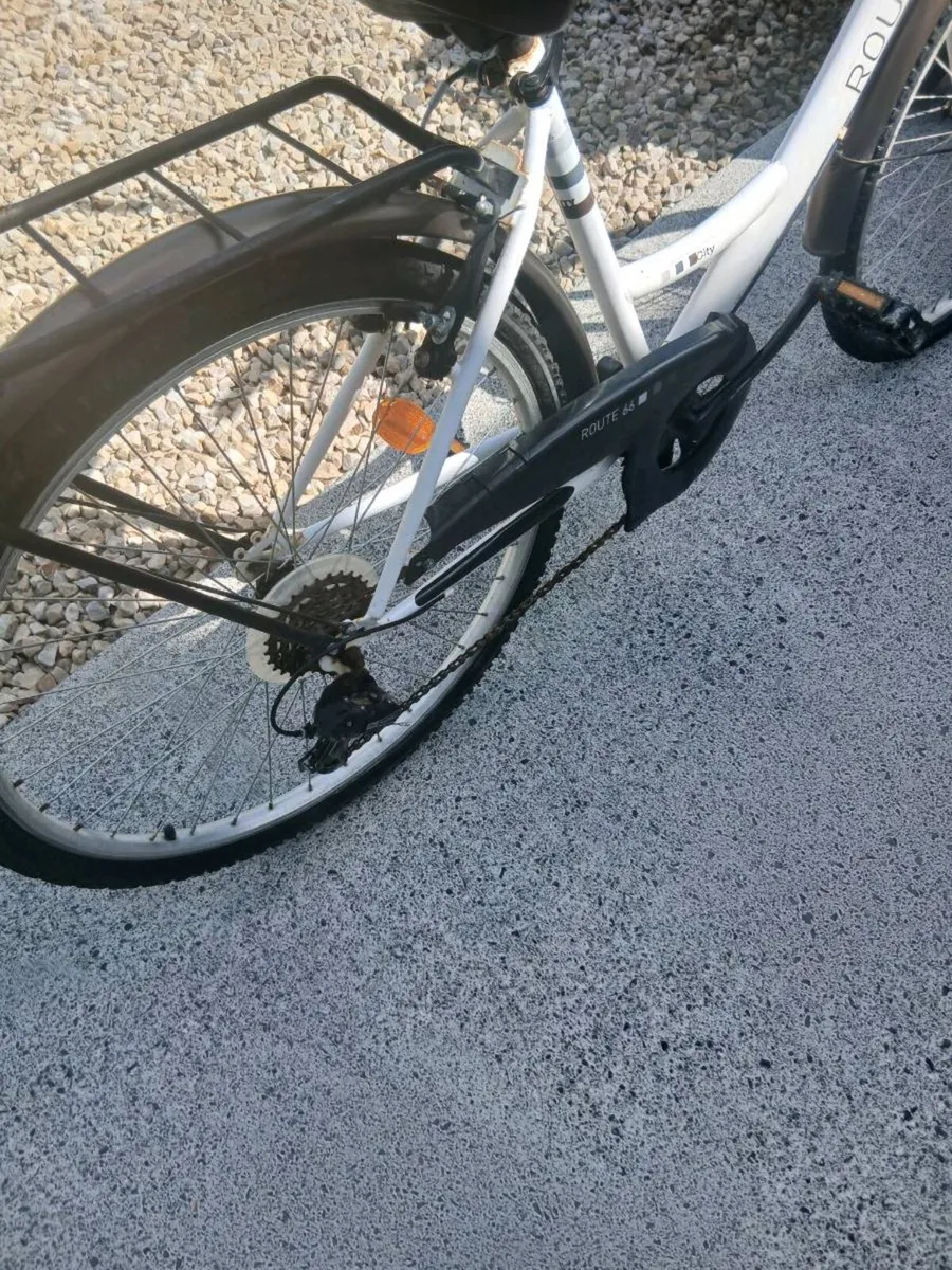LADYS BIKE - Image 4