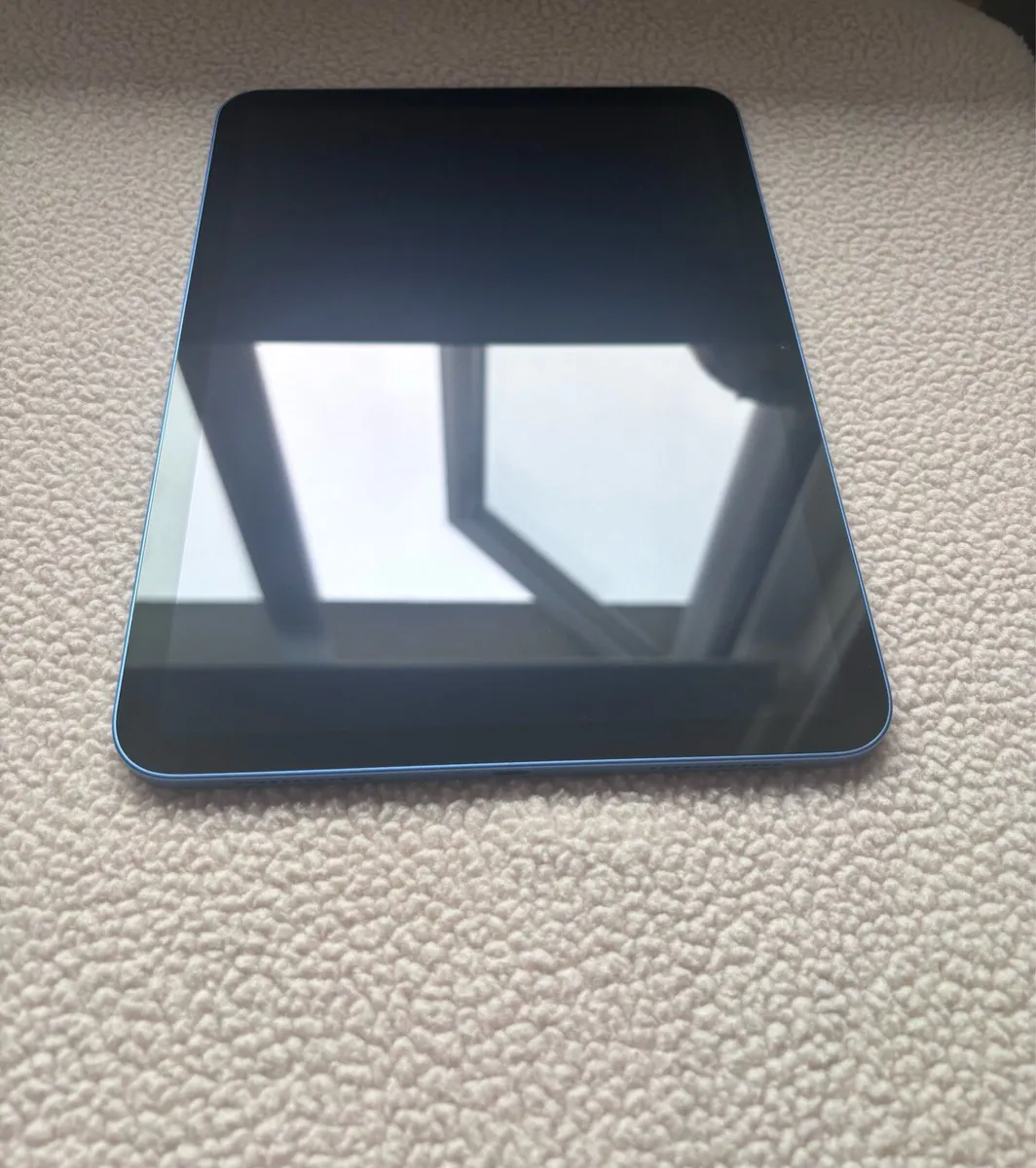 11" iPad WiFi A16 Chip | 128GB | Blue 2025 - Image 2