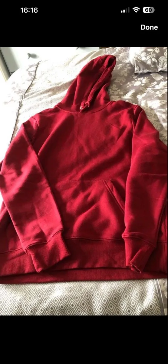 Mens hoodie size M €5 - Image 2