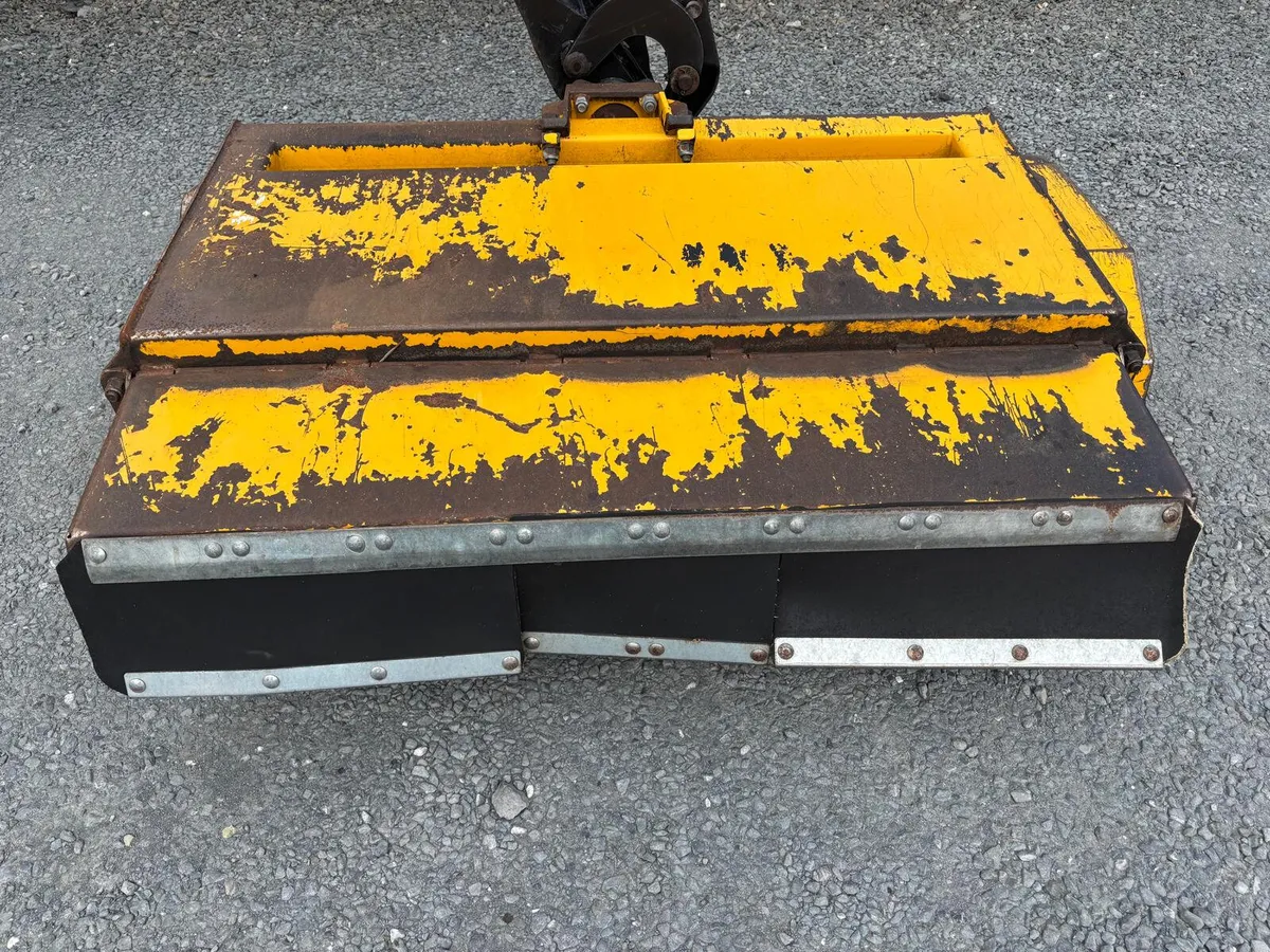 McConnel PA6575T Hedgecutter - Image 1