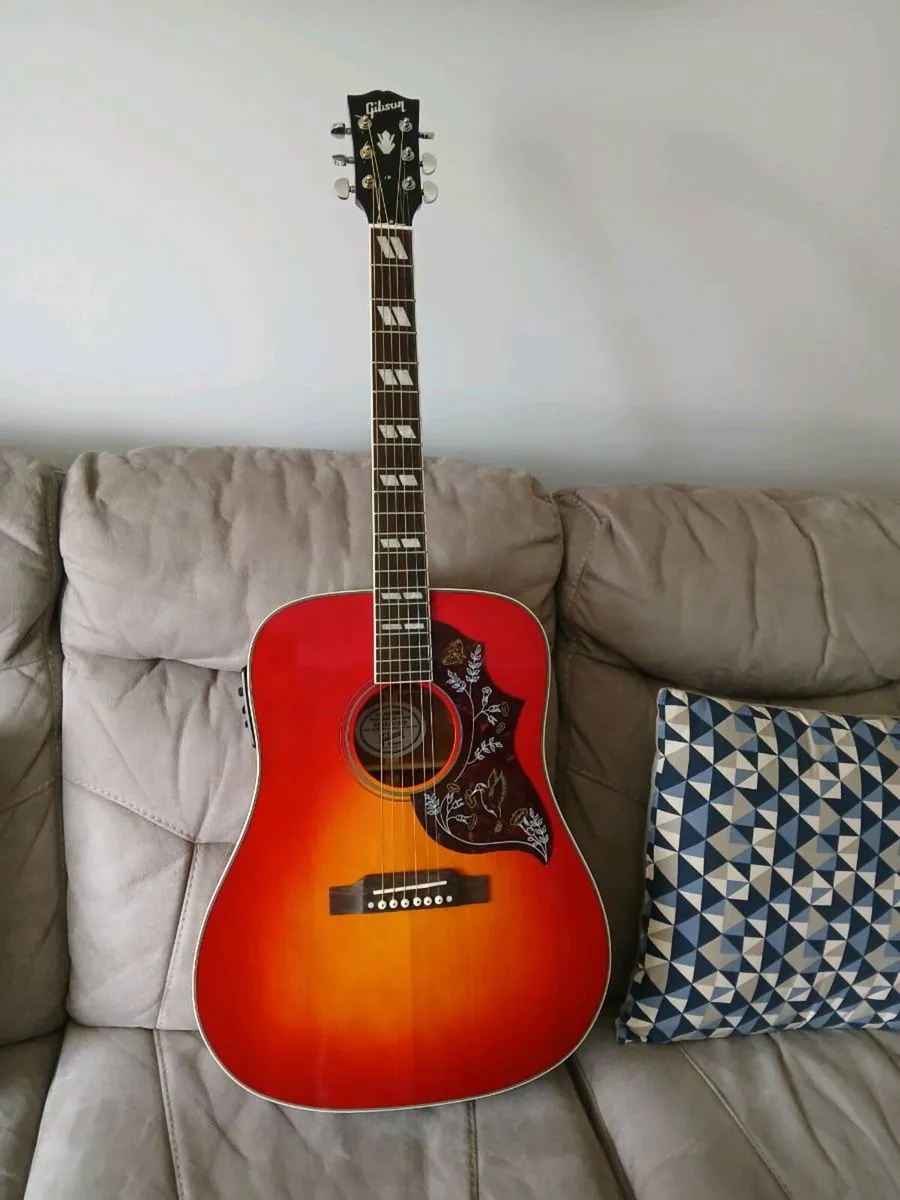 Gibson Hummingbird Replica - Image 3