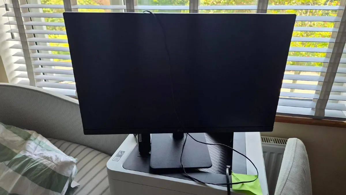 LG Screen Monitor - Image 1