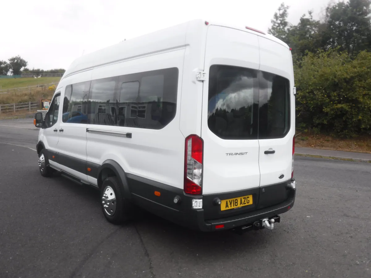 Ford Transit 2018 17 seat minibus no vat. - Image 4
