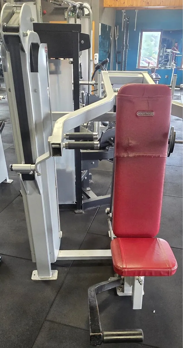 Shoulder press - Image 1