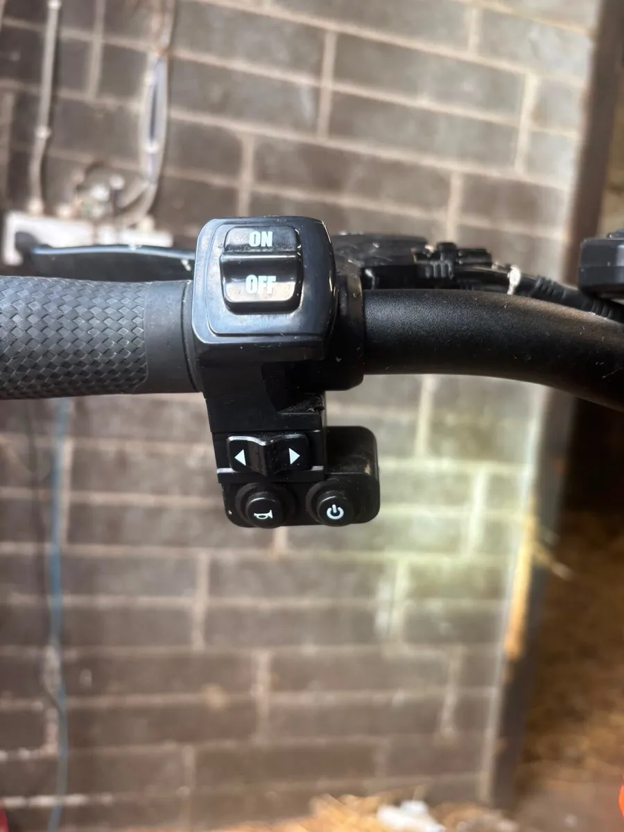 E scooter - Image 2