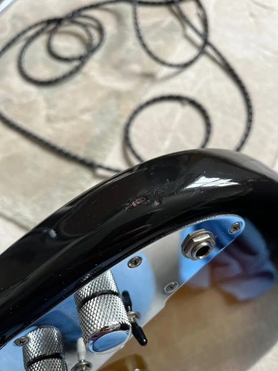 Music Man Sabre II (by Leo Fender - 1979) - Image 3