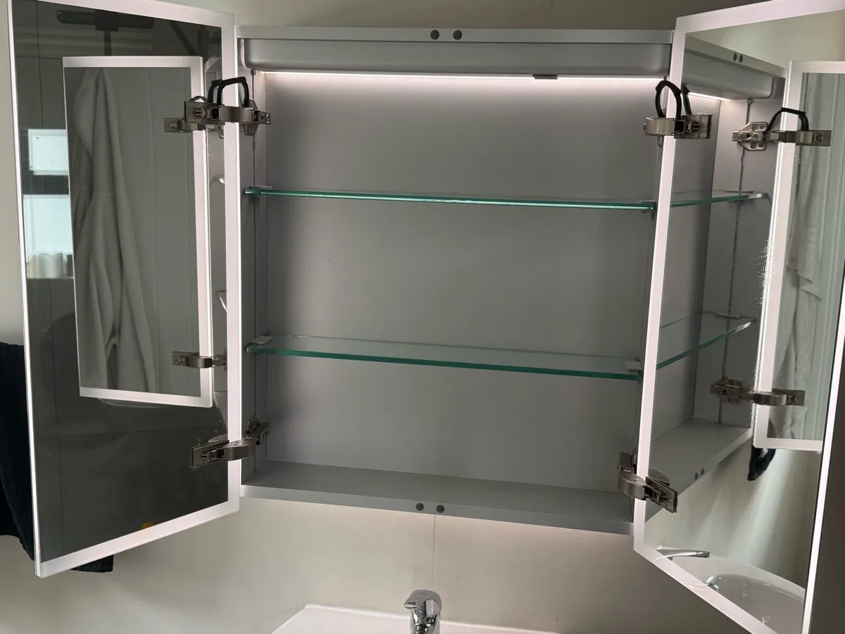Mia LED Bluetooth 700x600mm double door cabinet - Image 3