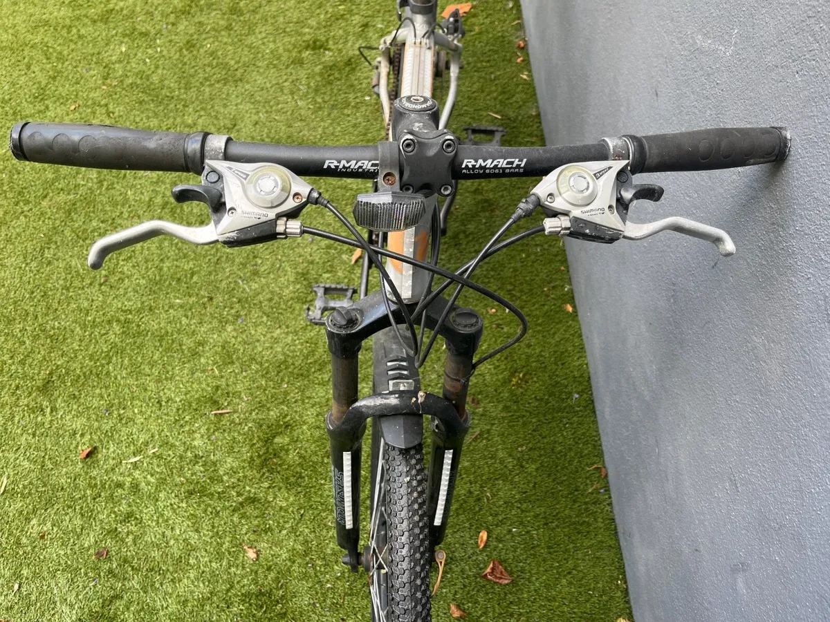 Mountain Bike - Image 2