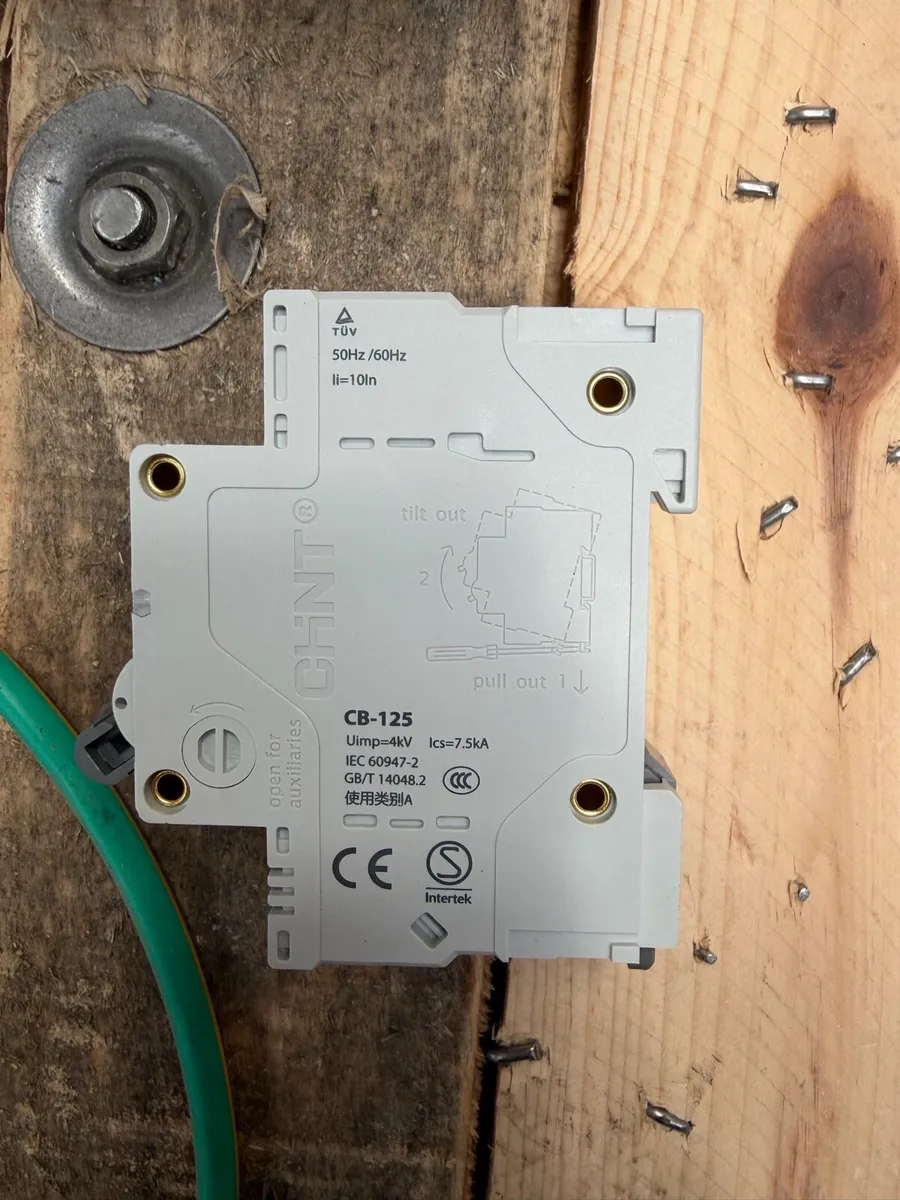 CHINT CB-125 2 Pole 100A Double Breaker - Image 4
