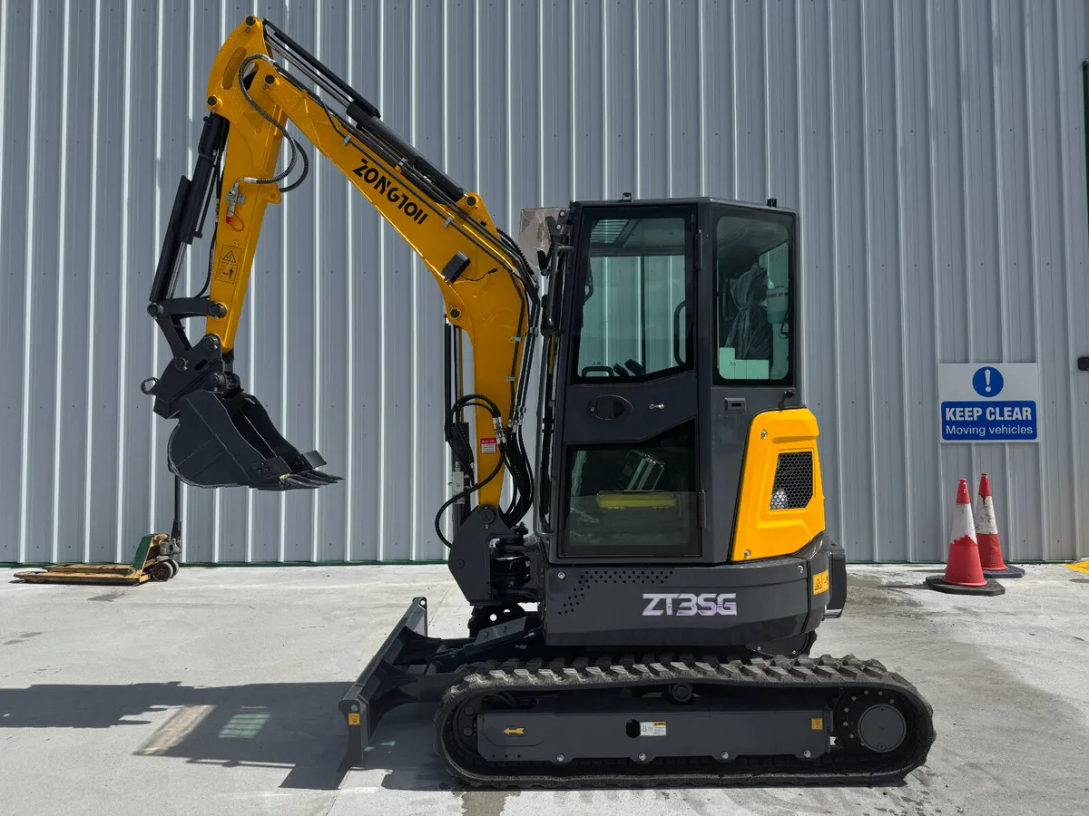 NEW 2026 ZONGTOU ZT35G EXCAVATOR FOR AUCTION - Image 3