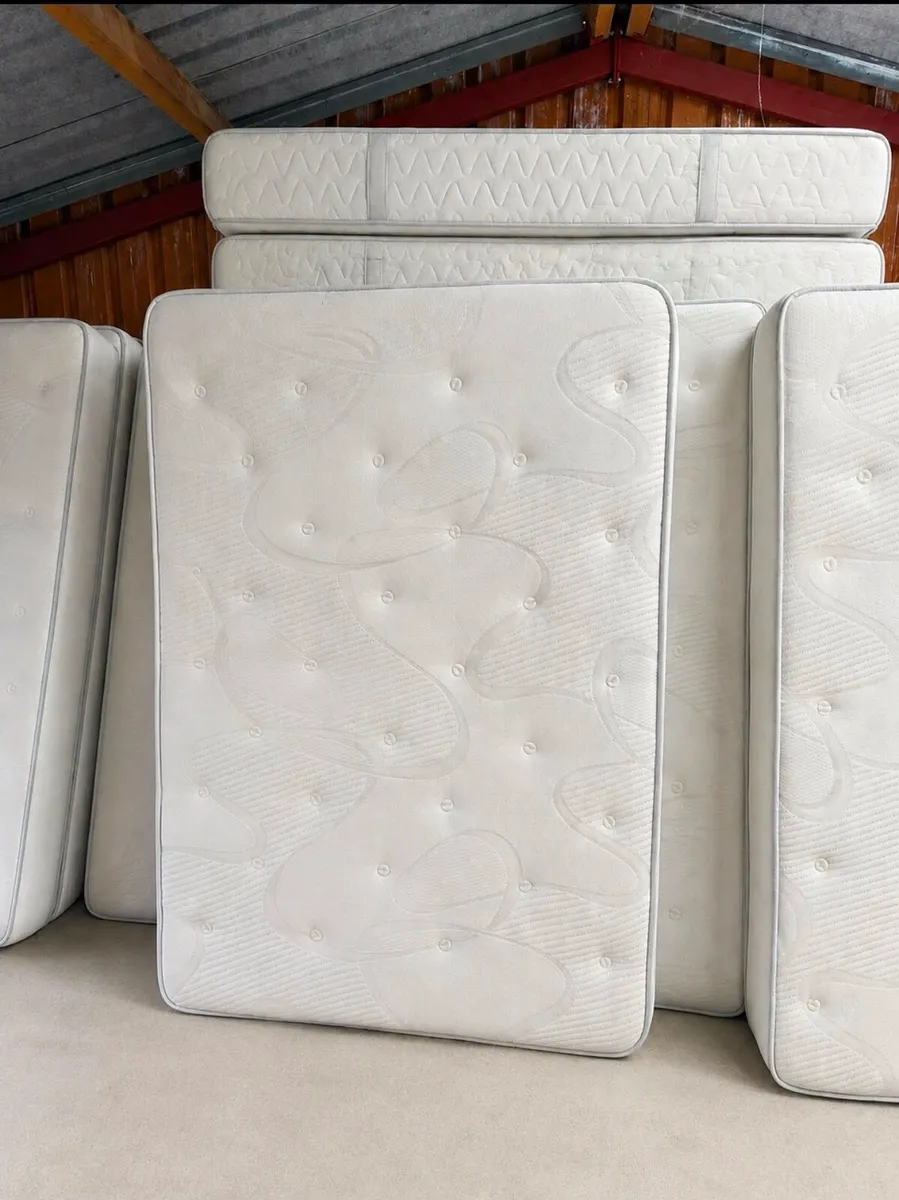 Double mattress - Image 1